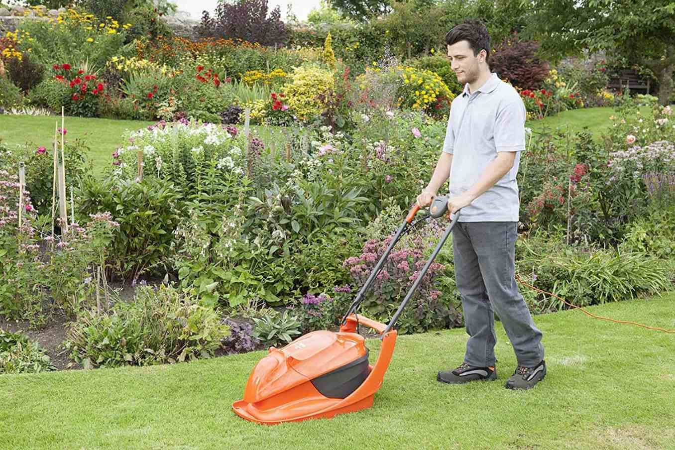 Flymo Easi Glide 300 Electric Hover Lawnmower Review - ToolsReview.uk